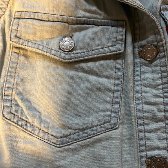Levi’s short sleeve Jean jacket. excellent condition - Picture 3 of 6